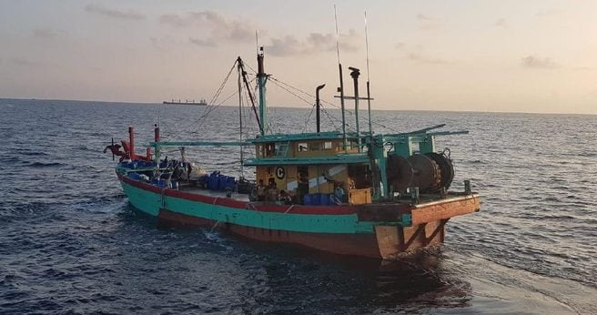 2 Kapal Ikan Asing Ditangkap di Aceh, 12 ABK Myanmar Diamankan