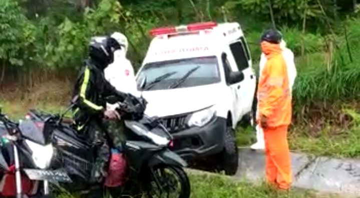 Mobil Ambulans Bawa Pasien Corona Asal Abdya Kecelakaan di Aceh Jaya