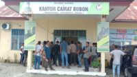 Masyarakat Desa Peulante Melakukan Aksi Unjuk Rasa Di Kantor Kecamatan Bubon Aceh Barat