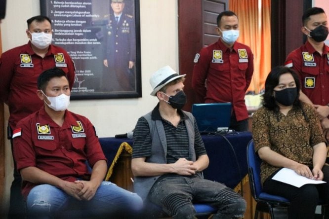 IMG-20210509-WA0080 wna-kanada-yang-buka-kelas-yoga-orgasme-di-bali-dideportasi