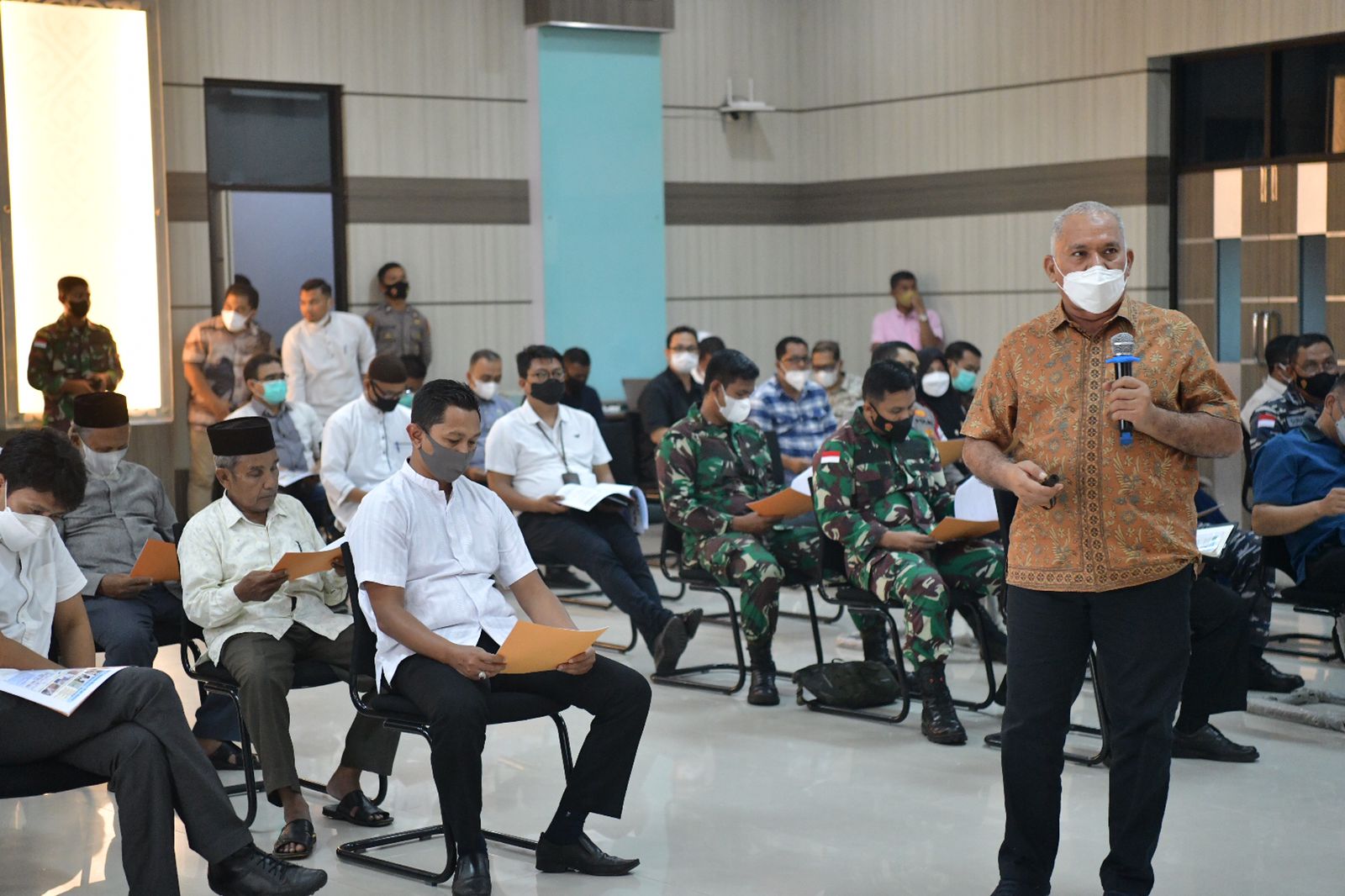 IMG-20211029-WA0069 Sekda Aceh : Keuchik Bertanggungjawab Memastikan Warganya Divaksin