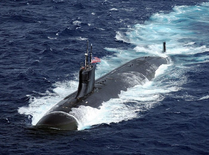 Kapal Selam Nuklir AS Tabrak Objek Tak Dikenal di Laut China Selatan