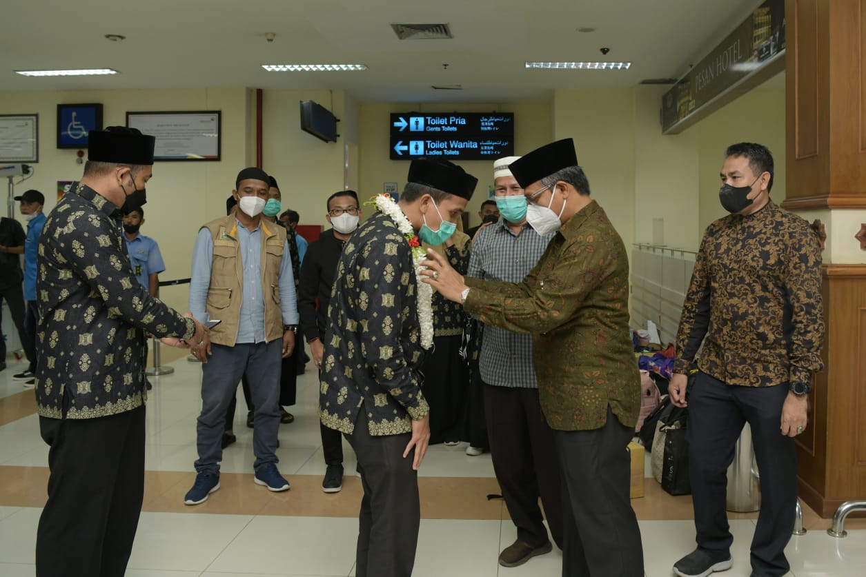 Kafilah MTQ Korpri Tiba di Aceh