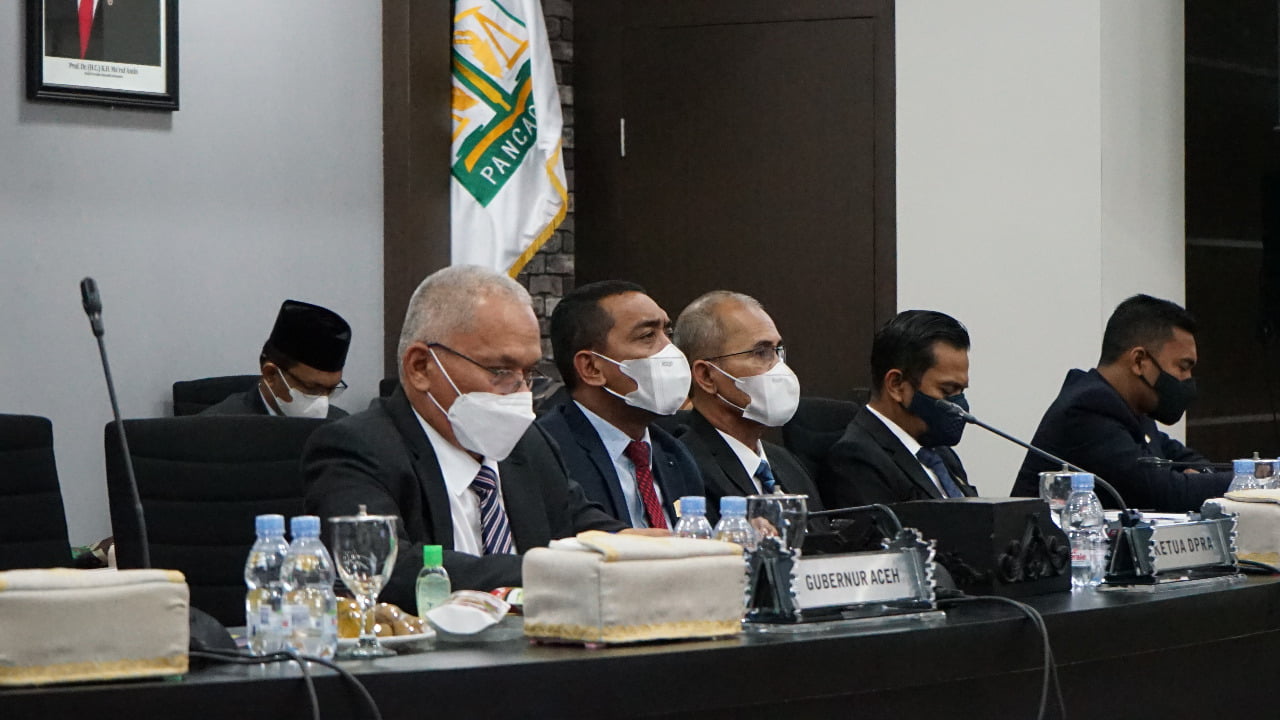 Sekda Aceh Hadiri Rapat Dengar Pendapat Banggar DPRA Terkait RAPBA 2022