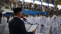 Lantik 236 Keuchik, Bupati Mawardi Ali Pinta Jangan Telantarkan Anak Yatim