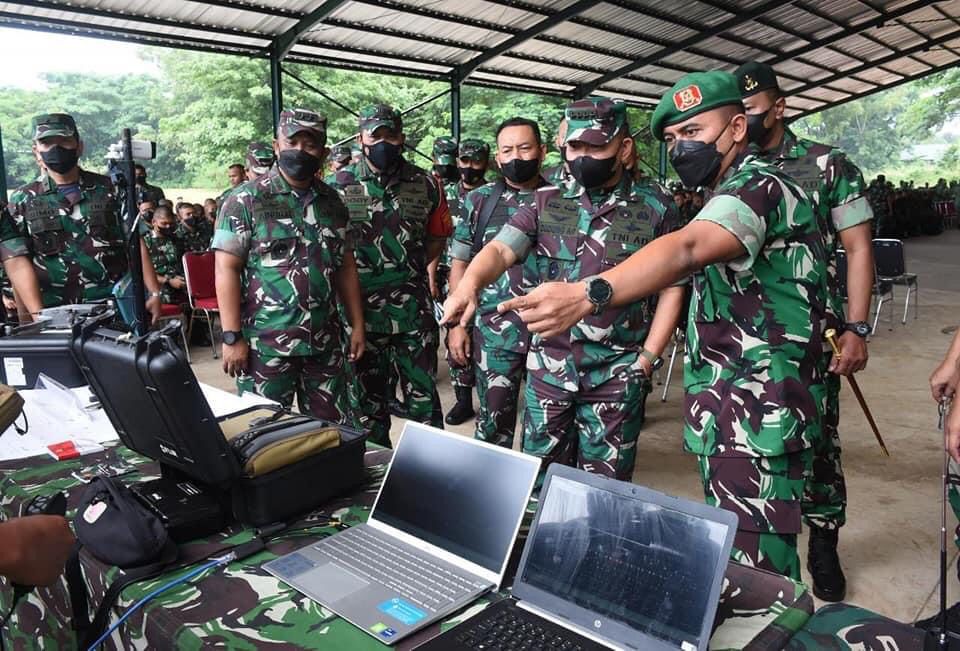 WhatsApp Image 2022-02-26 at 17.41.17 Kasad Beri Semangat Prajurit Yonmek 203/AK, Sebelum Tugas ke Papua