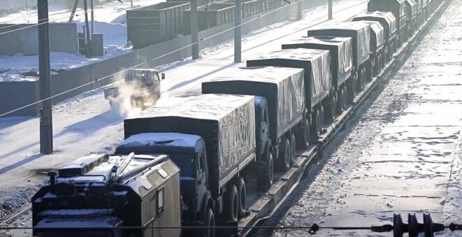 rusia-gelar-latihan-militer-di-dekat-ukraina-7_169 Rusia Tarik Mundur Sebagian Pasukan, Biden: Invasi Masih Bisa Terjadi