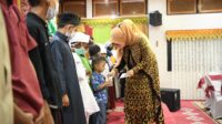 PKK Aceh Santuni Puluhan Anak Yatim dan Piatu