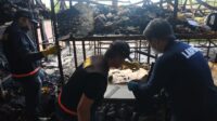 Olah TKP Kebakaran Suzuya Selesai, Tim Labfor Bawa Sample Barang Bukti