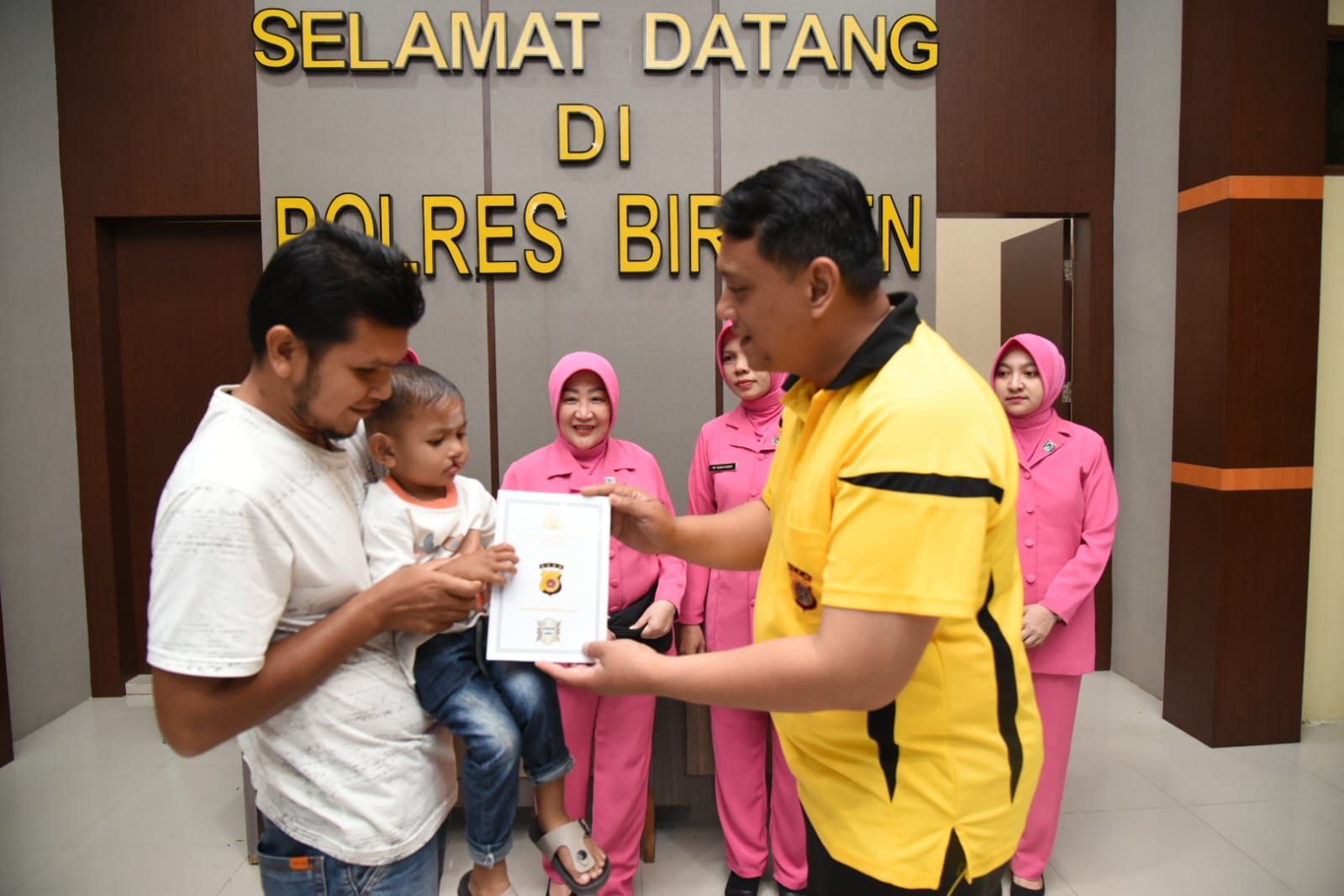5 Anak Dari Kabupaten Bireuen Yang Ikut Operasi Bibir Sumbing Ke Polda Aceh