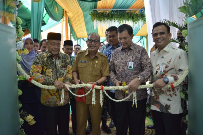 WhatsApp Image 2022-08-24 at 09.48.14 Dirut Bank Aceh Resmikan Kantor Capem Tualang Cut
