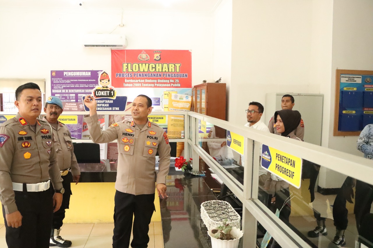 Kapolres Lhokseumawe Sidak Pelayanan Samsat dan SIM