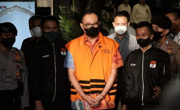 Rafael Alun Diperiksa Perdana di KPK Sebagai Tersangka Korupsi!