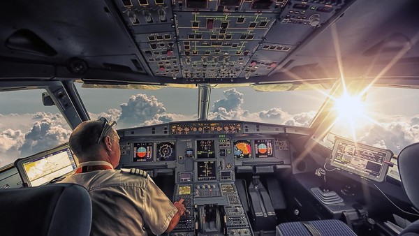Heboh Gaji Pilot Rp 200 Juta Sebulan, Benarkah?