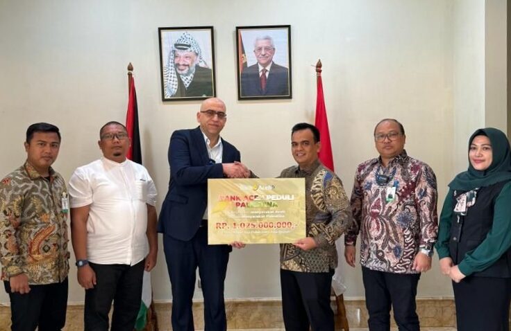 Bank Aceh Serahkan Donasi Untuk Palestina Rp 1 Milyar lebih