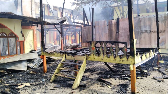 Kebakaran di Pondok Pesantren Babul Maqfirah Aceh Besar, Ustadzah dan Santri Alami Luka Bakar dan Patah Tulang