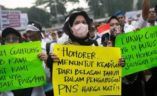 alasan-honorer-tak-dapat-thr-dan-gaji-ke-13-dari-pemerintah Alasan Honorer Tak Dapat THR dan Gaji ke-13 dari Pemerintah
