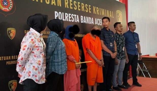pasutri-di-asal-aceh-besar-yang-ditangkap-karena-mengeksploitasi-anak-mengemis-untuk-beli-sabu-agus-setyadidetiksumut_169