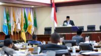 Pj Gubernur Safrizal Sampaikan Pendapat Akhir Terkait 11 Rancangan Qanun Prolega 2024 pada Rapat Paripurna DPR Aceh