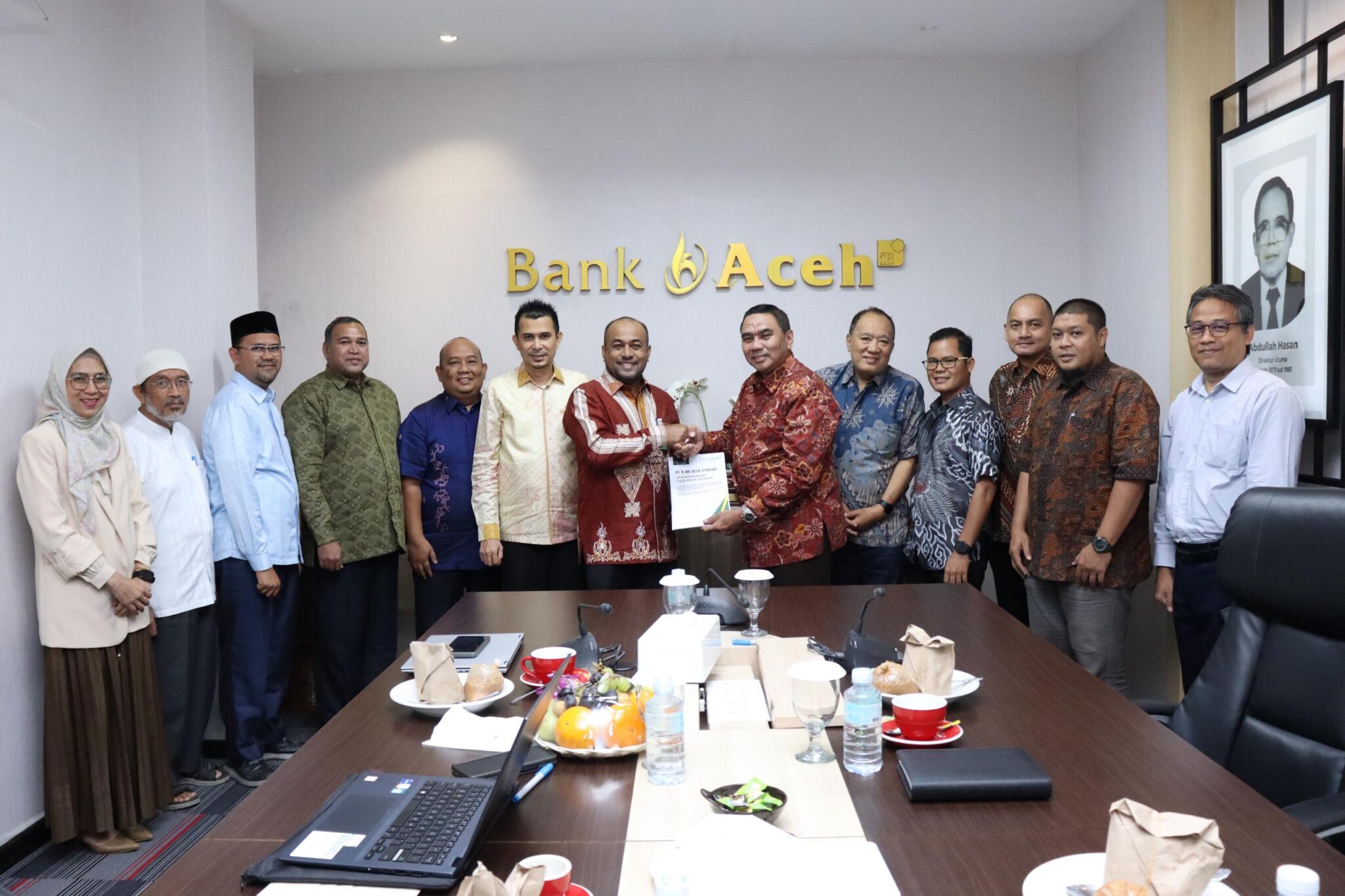 bank-aceh-torehkan-prestasi-raih-wtp-dari-kap-heliantono Bank Aceh Torehkan Prestasi, Raih WTP dari KAP Heliantono