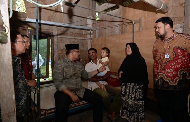 Tinjau Rumah Layak Huni, Pj Gubernur Aceh Pastikan Program Tepat Sasaran