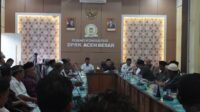Masyarakat Mukim Lampuuk Audiensi dengan DPRK Aceh Besar, Ini Harapannya