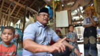 Turun ke Lapangan, Pj Gubernur Aceh Pastikan Bantuan Rumah Tak Dipungli