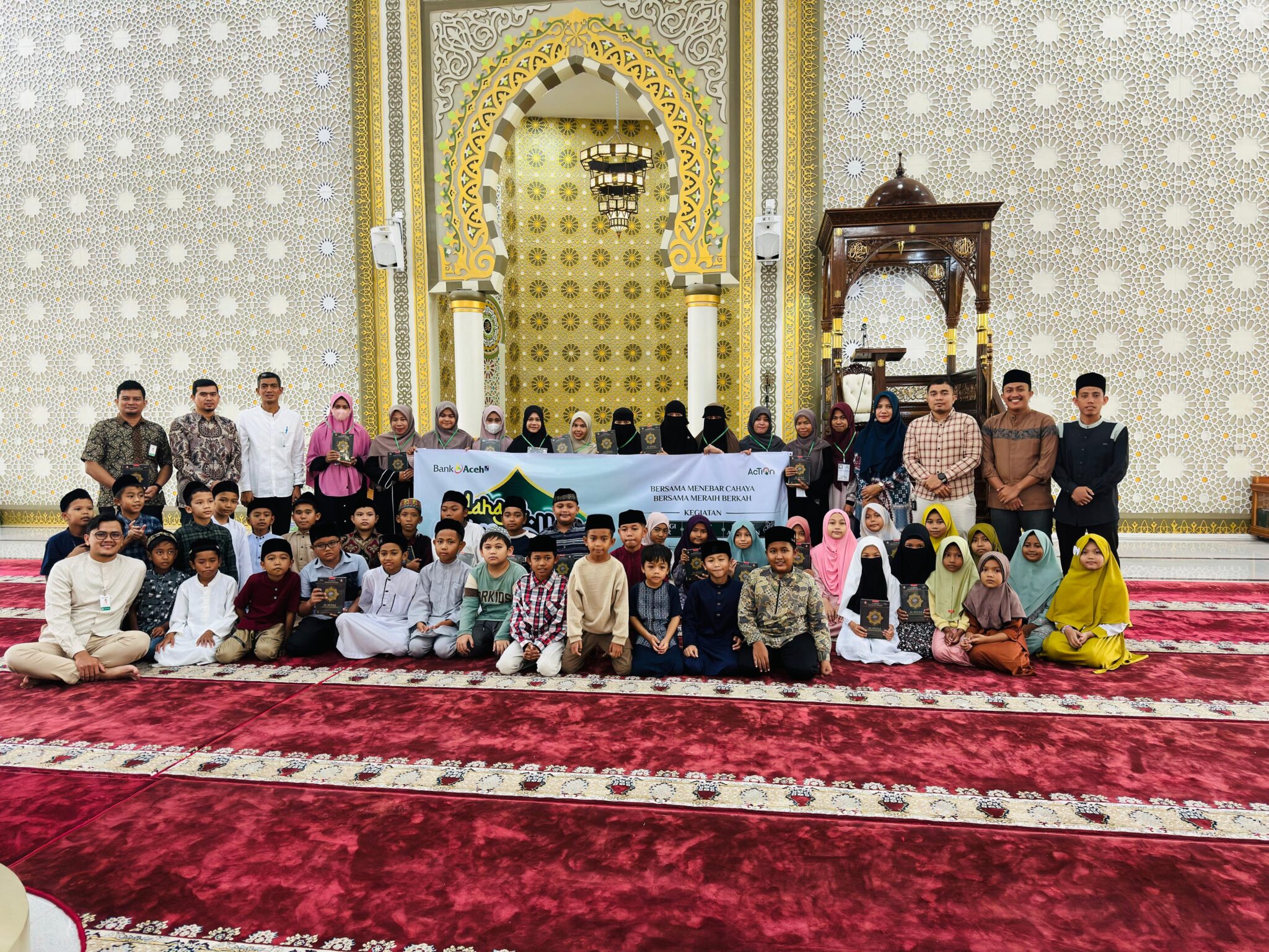 Sepanjang Ramadan, Bank Aceh Aktif Salurkan Bantuan Program Cahaya Ramadan 2025