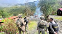 rumah-kosong-di-puncak-jaya-terbakar-aparat-selidiki-penyebabnya Rumah Kosong di Puncak Jaya Terbakar, Aparat Selidiki Penyebabnya