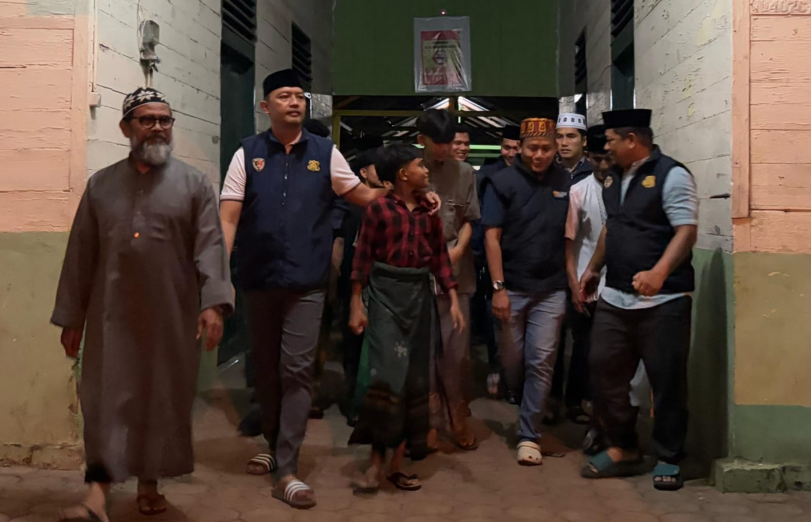 Dirreskrimsus Polda Aceh Sahur Bersama Anak Yatim di Panti Asuhan