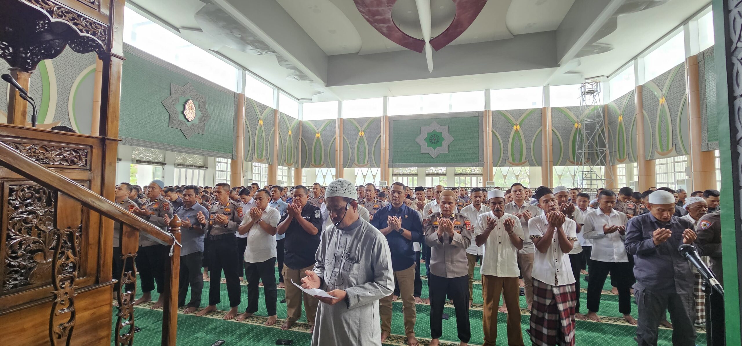 Polda Aceh Gelar Salat Gaib untuk Personel yang Gugur dalam Tugas di Way Kanan