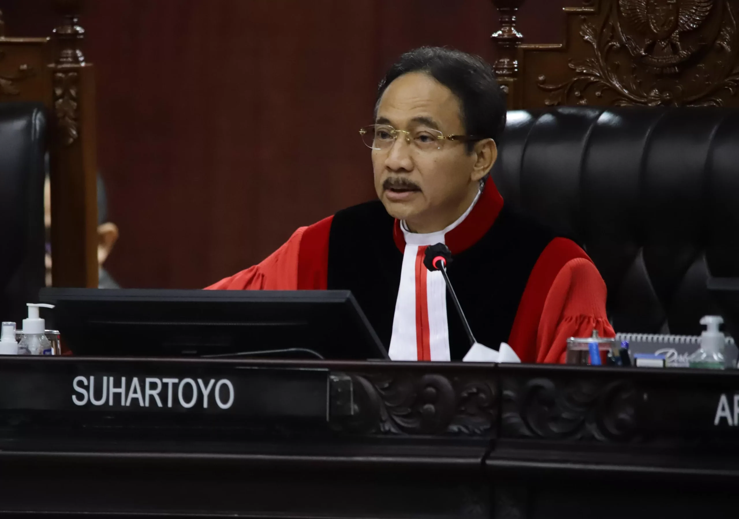 mk-putuskan-kerusuhan-dalam-ruang-siber-tak-termasuk-ranah-pidana MK Putuskan Kerusuhan dalam Ruang Siber tak Termasuk Ranah Pidana