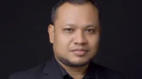 Pengetahuan: Penemuan Atau Konstruksi Yang Menipu?