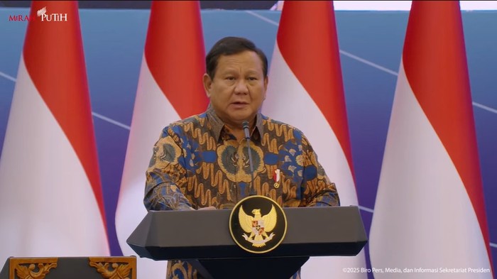 prabowo-akui-dulu-tak-hebat-di-sekolah-kini-dikelilingi-orang-pintar Prabowo Akui Dulu Tak Hebat di Sekolah, Kini Dikelilingi Orang Pintar