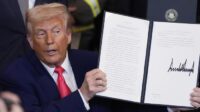 Donal Trump Digugat Pengusaha Amerika Imbas Kebijakan Tarif Impor