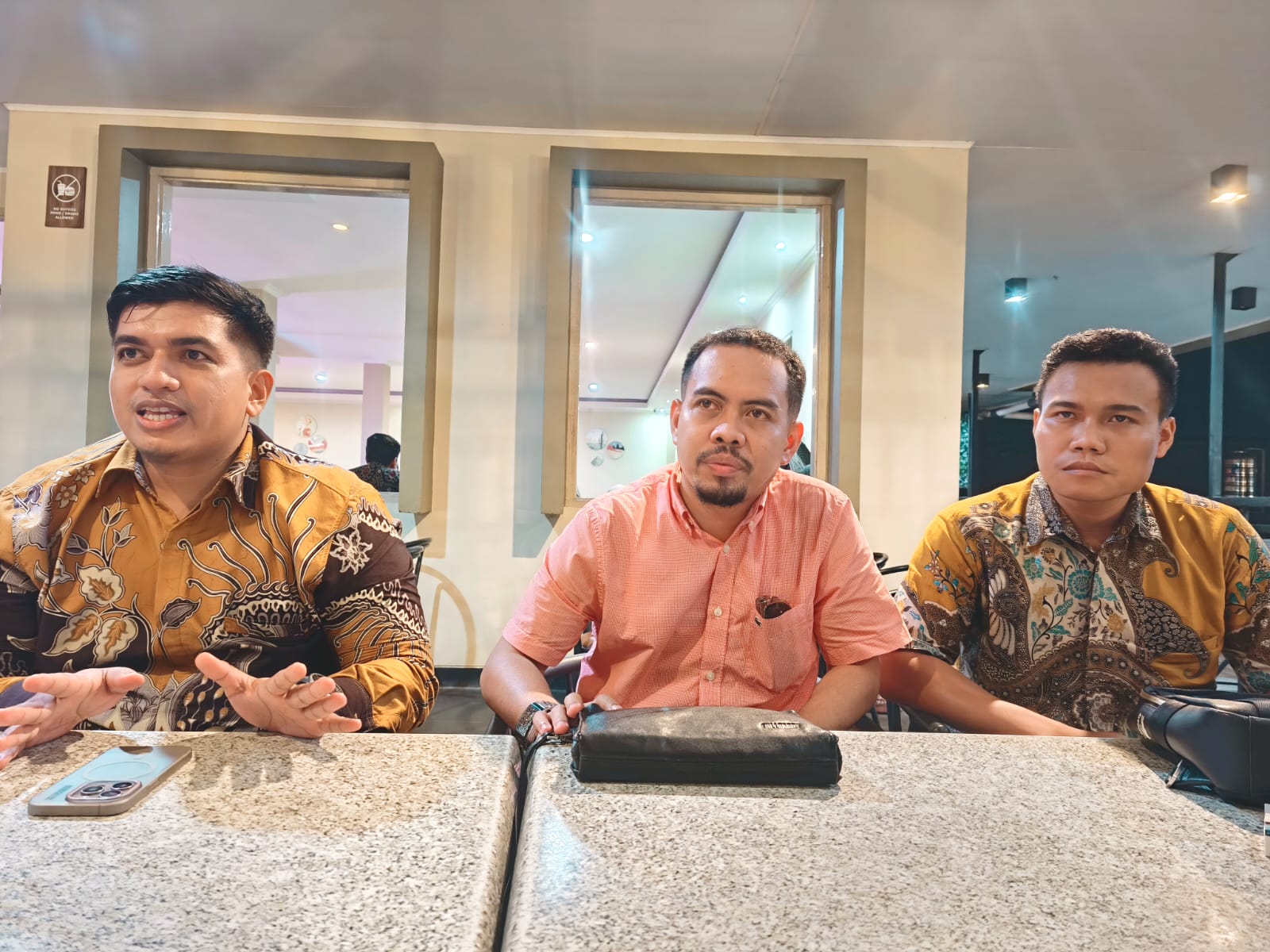 Kepala Kantor KUPP Syahbandar Kolaka Klarifikasi Terkait Penyalahgunaan Wewenang Dan Penerima Uang
