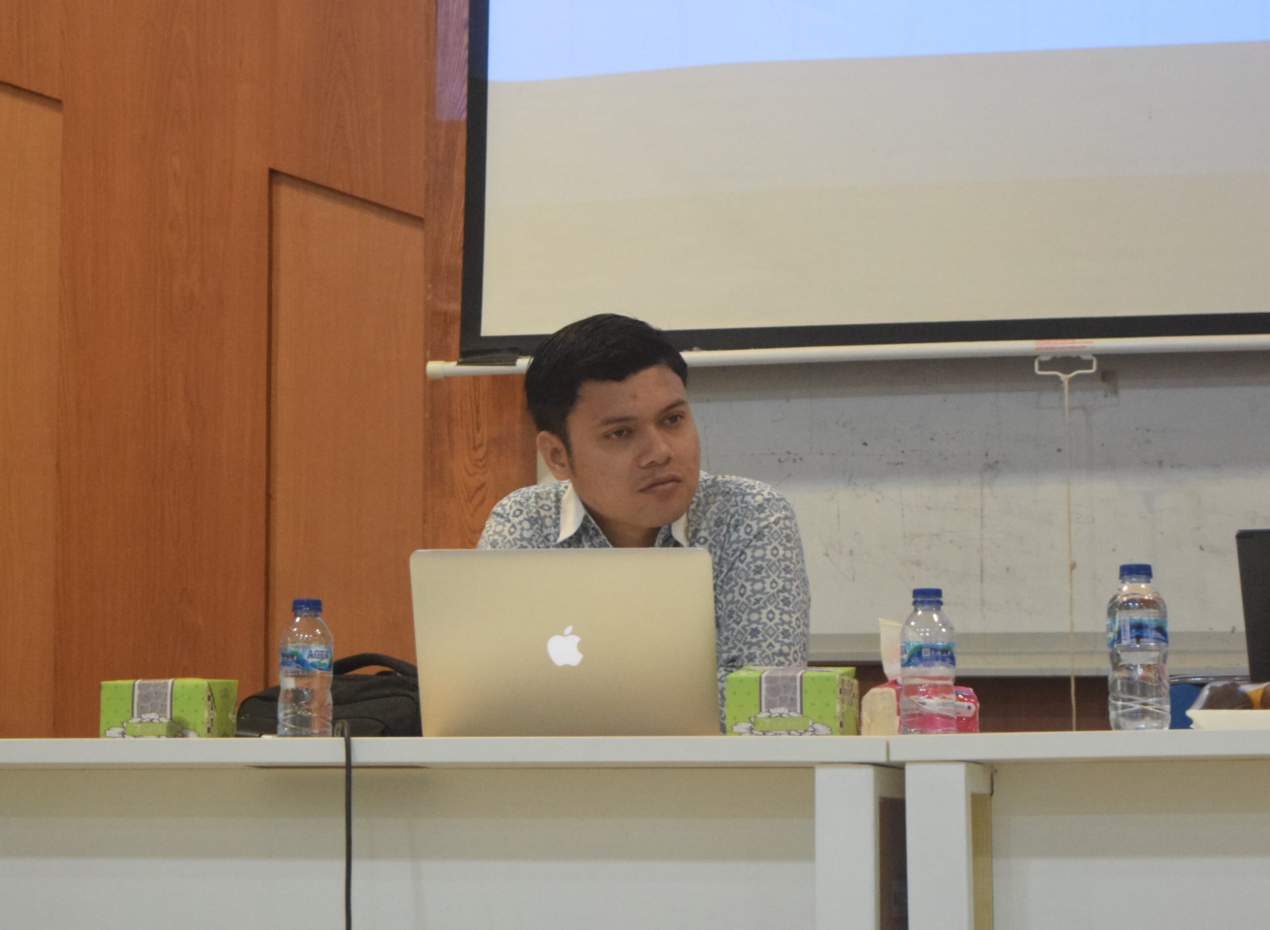 keuchik-gugat-masa-jabatan-ketika-kekuasaan-mengancam-kekhususan-aceh Keuchik Gugat Masa Jabatan: Ketika Kekuasaan Mengancam Kekhususan Aceh
