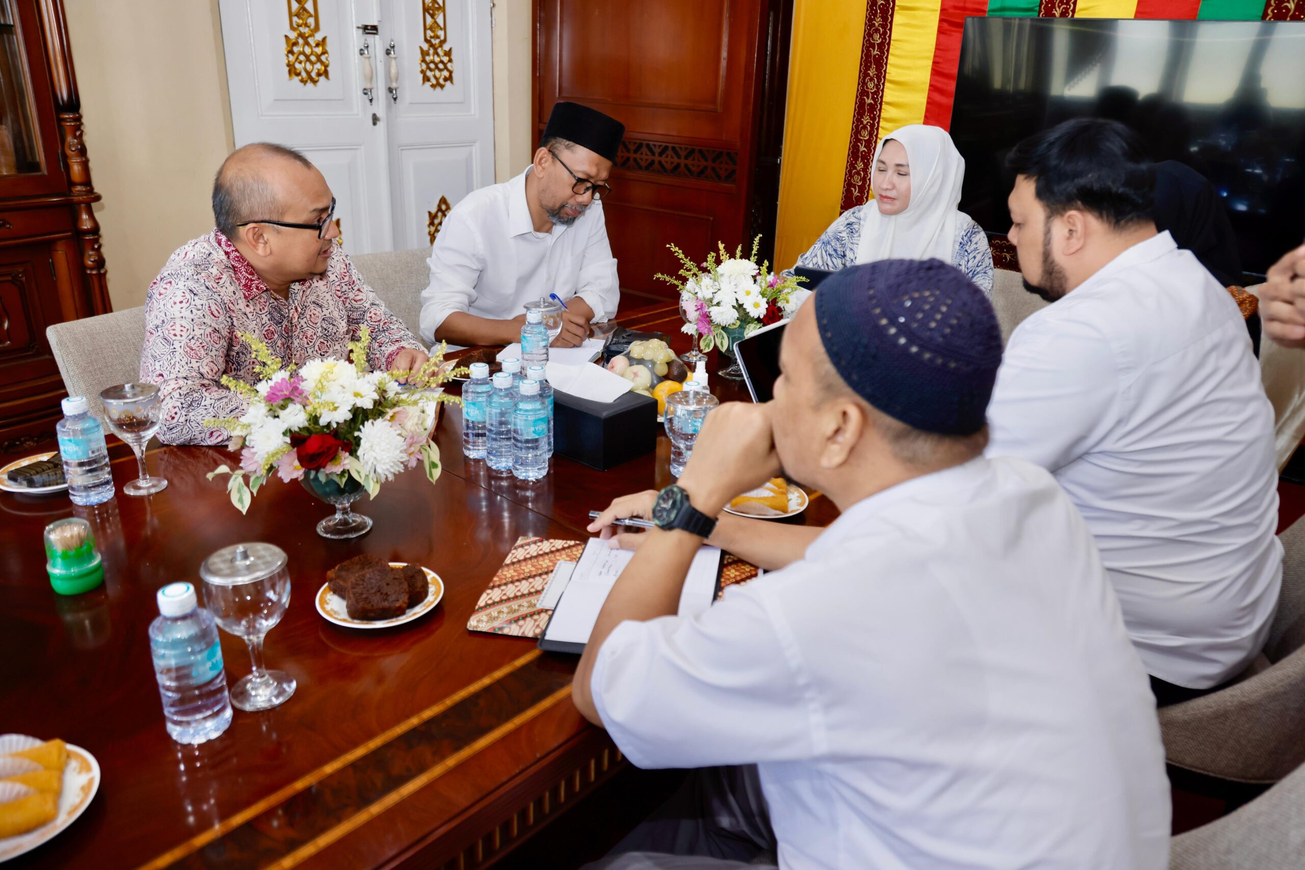 Marlina Usman Pimpin Rapat Bantuan Rumah Layak Huni