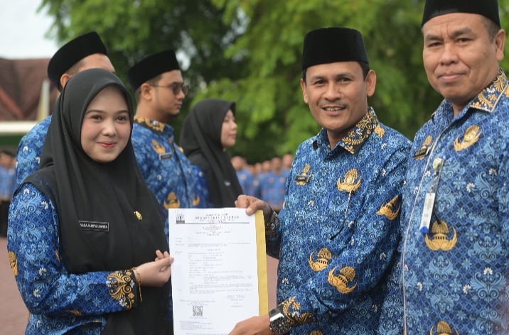 Gubernur Aceh Resmi Serahkan SK Kepada 618 Calon ASN