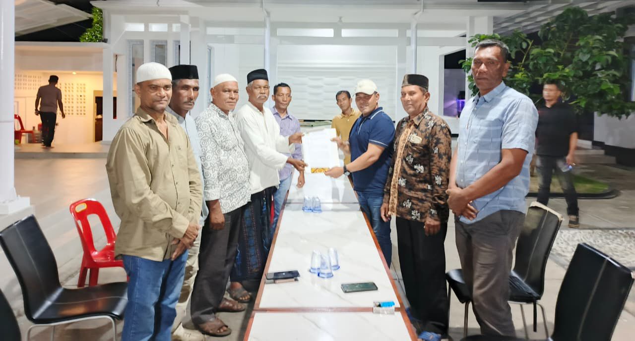 Warga Lampuuk Resmi Minta Pencabutan Rekomendasi PLTB, Bupati Dukung Penolakan