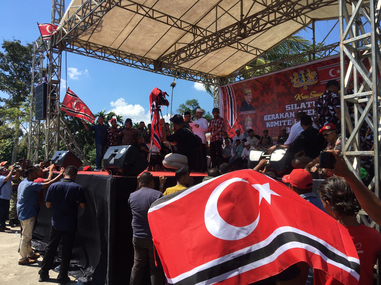 Sabar Dulu, Mualem Larang Warga Aceh Kibarkan Bendera Bulan Bintang