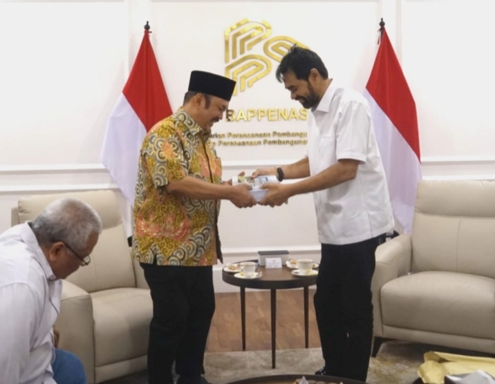 Muzakir Manaf Bawa Proposal Terowongan Geurutee ke Bappenas