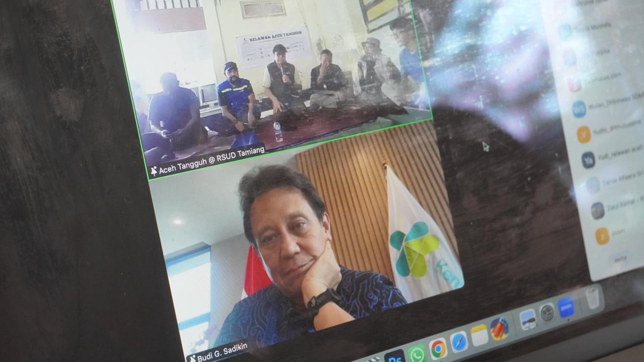 Menteri Kesehatan dan Wamen Komdigi Bertemu di Zoom Relawan Aceh Tangguh