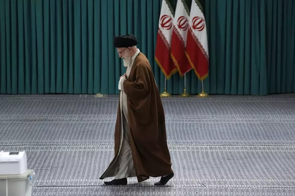 iran-siapkan-pemilihan-cepat-pemimpin-tertinggi-usai-wafatnya-ali-khamenei Iran Siapkan Pemilihan Cepat Pemimpin Tertinggi Usai Wafatnya Ali Khamenei