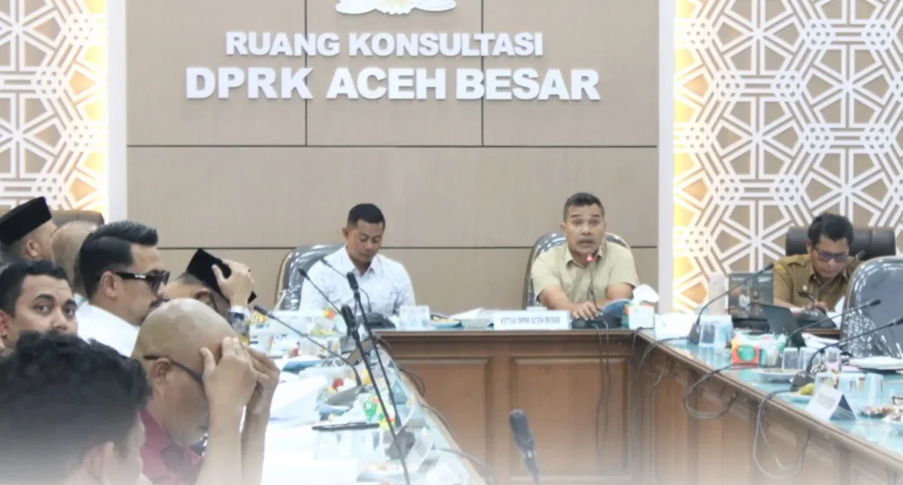 DPRK Aceh Besar dan TAPD Rapat Bahas Hasil Evaluasi APBK 2026