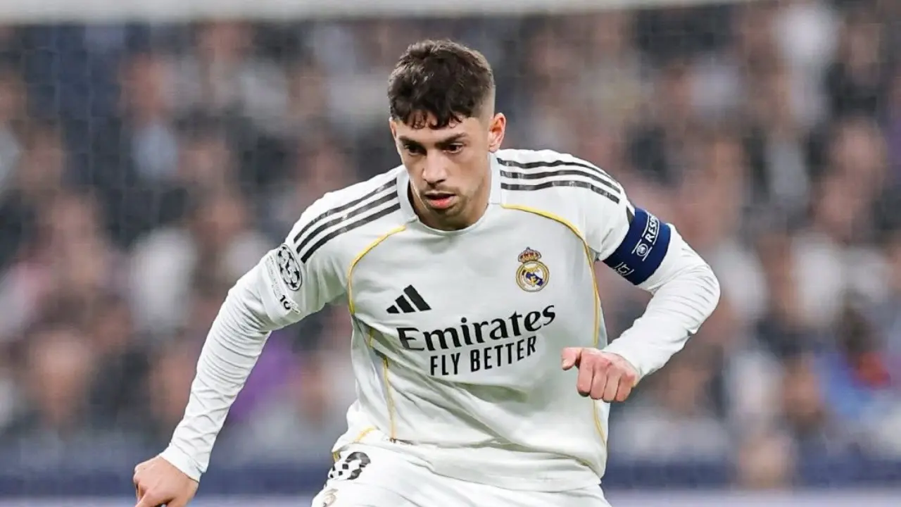 Valverde Hattrick, Real Madrid Ungguli Manchester City 3-0 di Babak Pertama