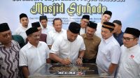FKIJK Aceh Perkuat Kepedulian Sosial Melalui Renovasi Masjid Syuhada Kuala Simpang