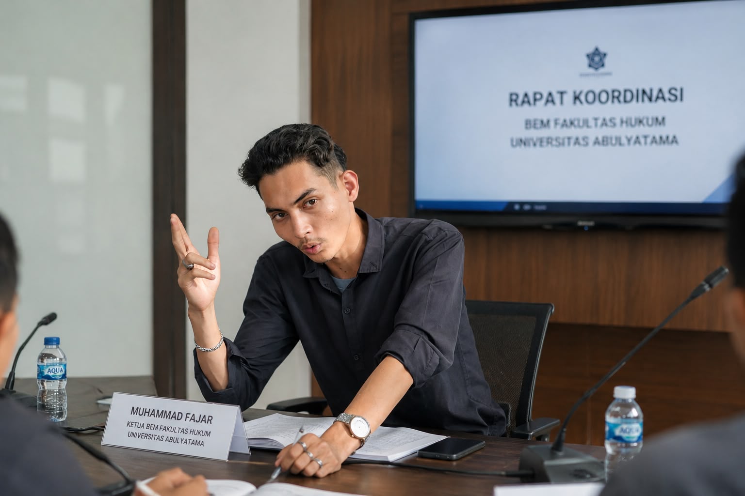 Adat Ngön Hukôm Lagèe Zat Ngön Sifeut: Ketika Falsafah Menjadi Slogan, Hukum Kehilangan Marwah