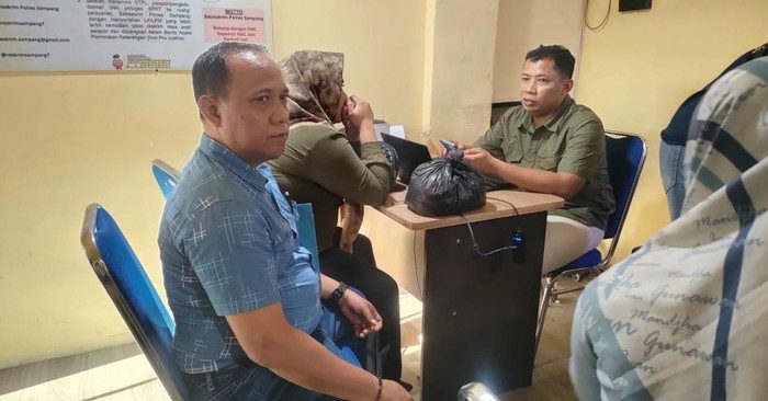 Ini Sosok Penyebar Video Pelakor Sampang Dikeroyok - Kemaluan Dilumuri Cabai