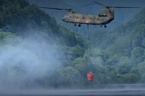Jepang Turun Tangan Bantu Padamkan Karhutla di Kalimantan, Kerahkan 600 Personel dan 3 Helikopter Chinook
